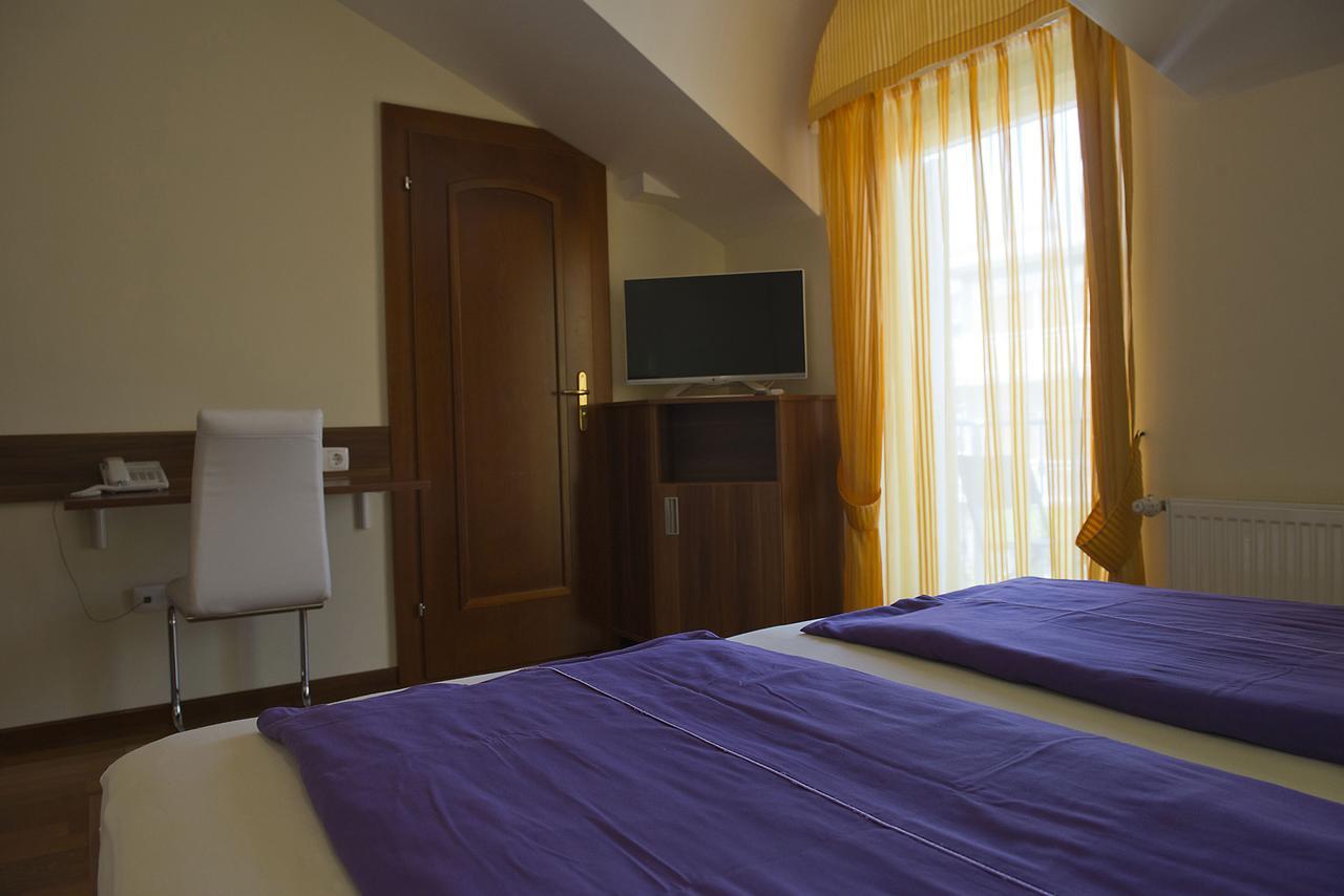 Hotel Pansion Maestral Novi Vinodolski Exteriér fotografie